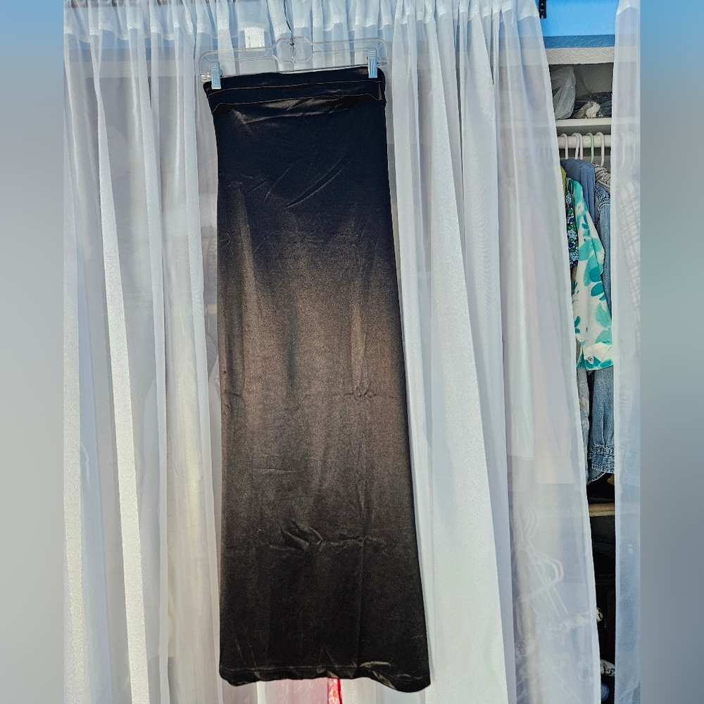 Stretchy strapless maxi dress with draped back - Picture 7 of 14